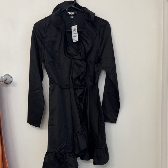 Bar III Black Long Sleeve Ruffle Dress - Picture 1 of 6